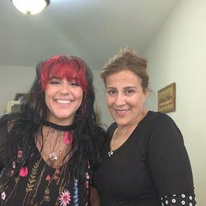 Meet your Posher, Dalida